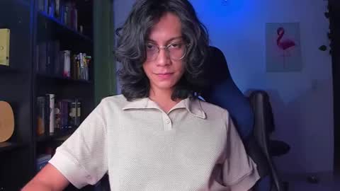 Snapshot of literateboy chatting on 09-15-25, 12:32 Literateboy online show from 09-15-25, 12:32