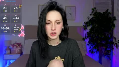 Molly online show from 05-17-26, 07:54