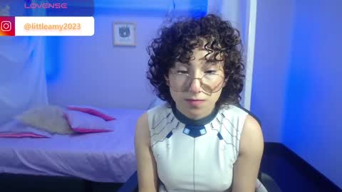 Snapshot of little__amy_ chatting on 12-29-24, 01:56  AMY  online show from 12-29-24, 01:56