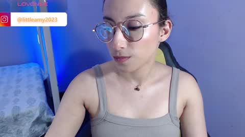 Snapshot of little__amy_ chatting on 02-09-25, 01:22  AMY  online show from 02-09-25, 01:22