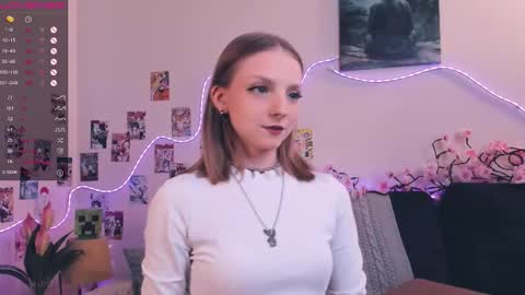 Bella online show from 02-25-26, 07:51