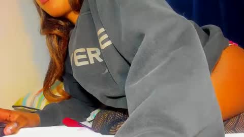 little_africa online show from 02-25-25, 01:39