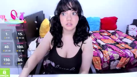 Snapshot of little_angely chatting on 02-10-26, 08:18 Angely online show from 02-10-26, 08:18