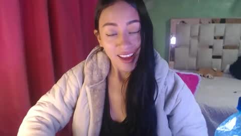 Aliciaparaisss online show from 12-05-25, 02:31