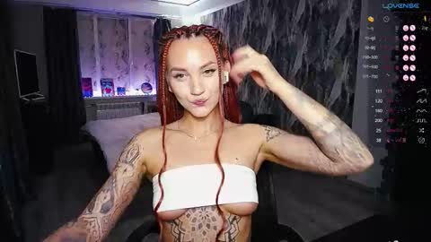 Snapshot of little_birdy chatting on 09-08-25, 04:50 Birdy online show from 09-08-25, 04:50
