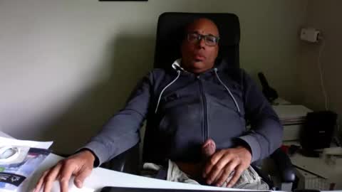 Snapshot of little_buddha chatting on 05-18-26, 09:59 Pure Black Power online show from 05-18-26, 09:59