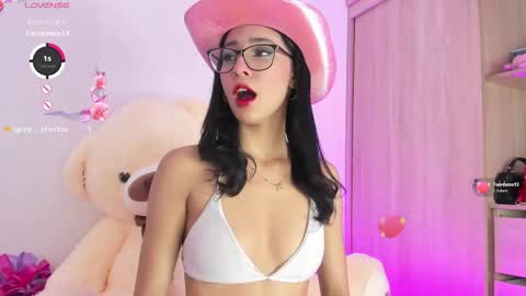 Snapshot of little_channel_ chatting on 01-17-26, 11:26 online show from 01-17-26, 11:26