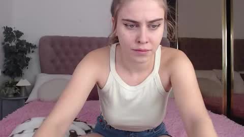 Margo online show from 11-20-25, 08:14