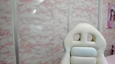 Snapshot of little_doll_4u chatting on 07-07-26, 10:19 ANNI online show from 07-07-26, 10:19