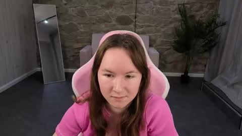 Alexandra online show from 01-13-26, 01:44