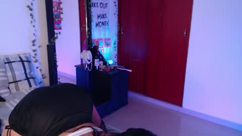 Snapshot of little_kayla_ chatting on 07-29-26, 09:57 kayla Instagram kayla 71082 online show from 07-29-26, 09:57