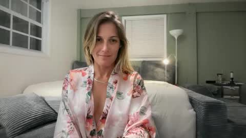 little lies online show from 07-21-26, 02:36