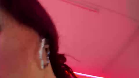 Snapshot of little_nauughty2 chatting on 09-22-25, 01:46 Little Nauughty2 online show from 09-22-25, 01:46