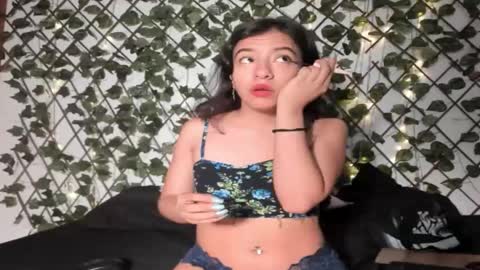 Mia online show from 03-28-26, 11:10