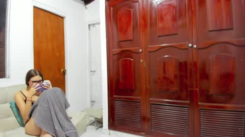 RAPUNSEL AND CAIN online show from 12-18-24, 06:43