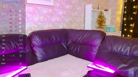 little_rockk online show from 11-28-25, 05:21