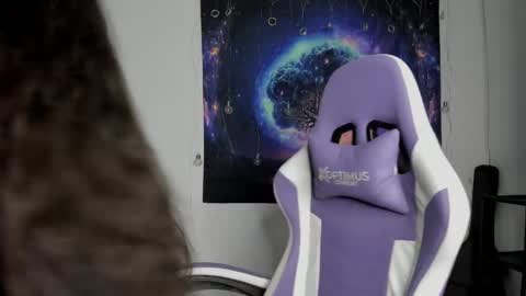 Snapshot of little_shaara chatting on 02-07-25, 11:34 Shaara online show from 02-07-25, 11:34