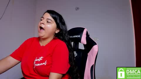 Snapshot of little_shaara chatting on 11-03-25, 08:21 Shaara online show from 11-03-25, 08:21