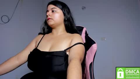 Snapshot of little_shaara chatting on 11-07-25, 09:15 Shaara online show from 11-07-25, 09:15