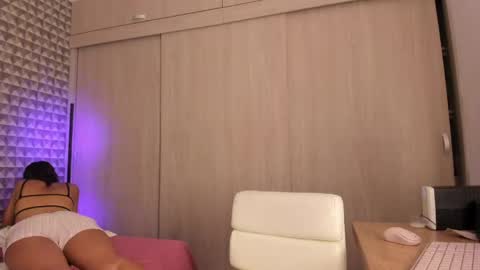 alex online show from 04-20-26, 03:53