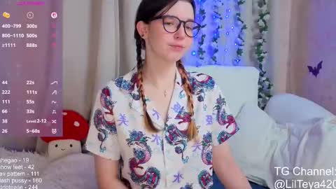 Snapshot of little_teya chatting on 11-07-25, 10:15 little Teya online show from 11-07-25, 10:15