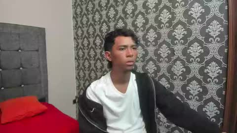 Snapshot of little_twink19x chatting on 03-02-26, 07:10 JESSAR online show from 03-02-26, 07:10