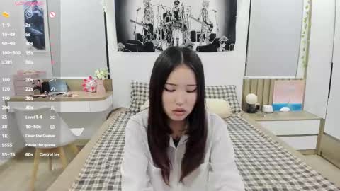 Yena and Gabby online show from 02-19-26, 05:31