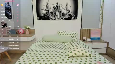 Yena and Gabby online show from 03-21-26, 02:31