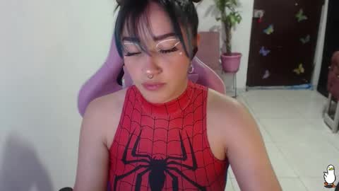 Daniela online show from 10-28-25, 09:28