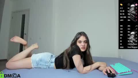 Snapshot of littleashleyy chatting on 07-10-26, 10:45 littleashleyy online show from 07-10-26, 10:45