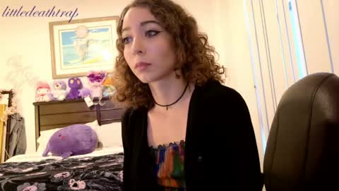 littledeathtrap online show from 04-11-26, 11:42