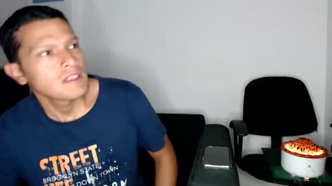 Manu online show from 02-16-25, 03:04