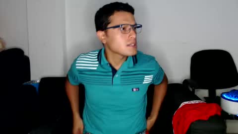 Manu online show from 03-09-25, 03:22