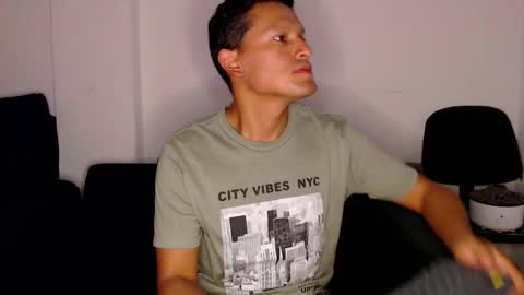 Manu online show from 12-15-25, 02:38