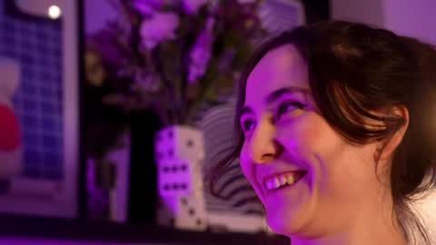 Emily Hill online show from 11-07-25, 09:15