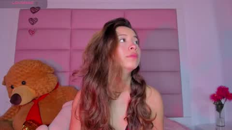 Snapshot of littlee_emma_ chatting on 01-10-25, 03:18 littlee_emma_ online show from 01-10-25, 03:18