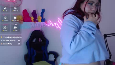 Snapshot of littlee_red chatting on 10-20-25, 12:44 Angel online show from 10-20-25, 12:44