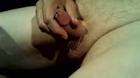 Snapshot of littleed chatting on 04-29-26, 10:27 littleed online show from 04-29-26, 10:27