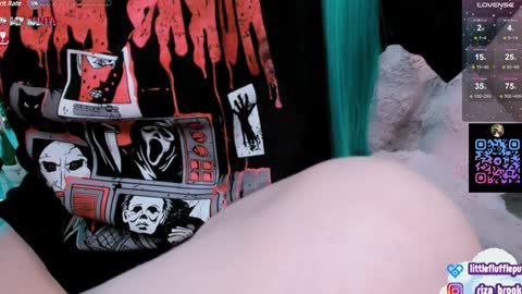 Riza Riri Puff  online show from 12-15-24, 01:13