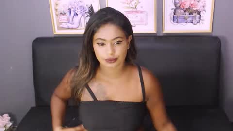 Snapshot of littleindianmilf chatting on 01-09-25, 08:45 littleindianmilf online show from 01-09-25, 08:45
