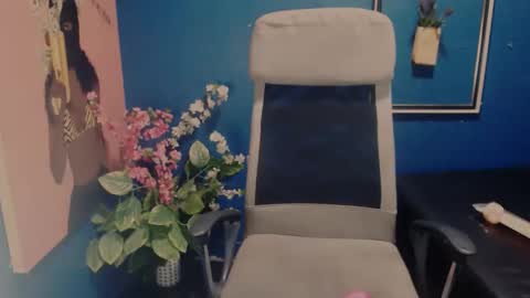 Snapshot of littleindianmilf chatting on 10-08-25, 09:40 littleindianmilf online show from 10-08-25, 09:40