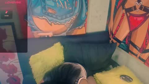 Snapshot of littleindianmilf chatting on 11-10-25, 10:14 littleindianmilf online show from 11-10-25, 10:14