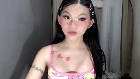 Snapshot of littlelace_ chatting on 06-23-26, 03:37 littlelace_ online show from 06-23-26, 03:37
