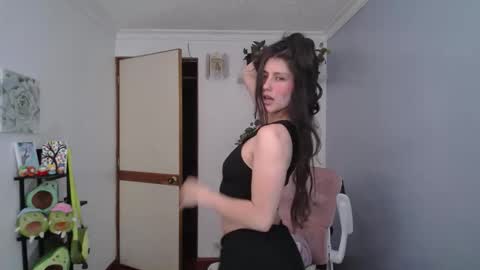 Laksmi online show from 02-25-26, 09:46