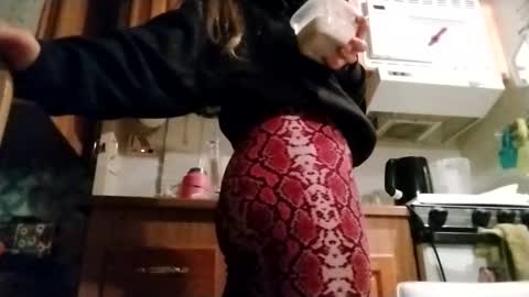 littleleo96 online show from 10-18-25, 08:26