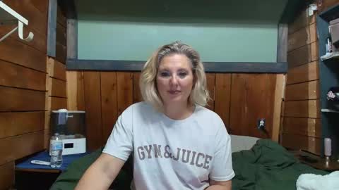 lisanixs online show from 02-04-26, 05:08