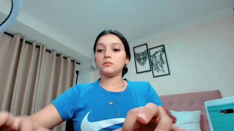 Sarahs Room online show from 03-10-25, 11:27