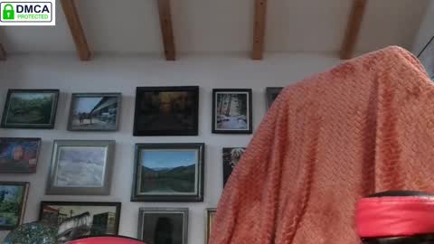 Miss D   Shows Mon Wed  Fri online show from 02-12-25, 02:54