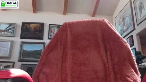 Miss D   Shows Mon Wed  Fri online show from 02-26-25, 07:05