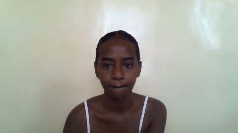 littlesandie online show from 10-29-25, 06:48